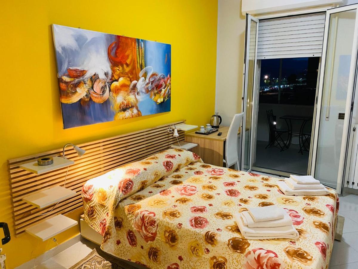 B E B Le Terrazze Sul Mare Bed & Breakfast Catanzaro Dış mekan fotoğraf