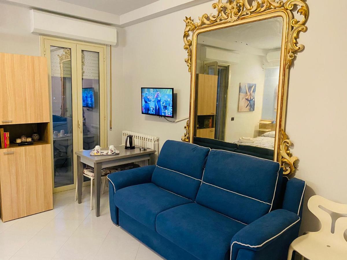 B E B Le Terrazze Sul Mare Bed & Breakfast Catanzaro Dış mekan fotoğraf