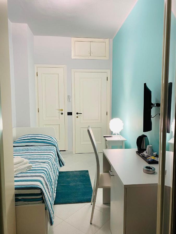 B E B Le Terrazze Sul Mare Bed & Breakfast Catanzaro Dış mekan fotoğraf