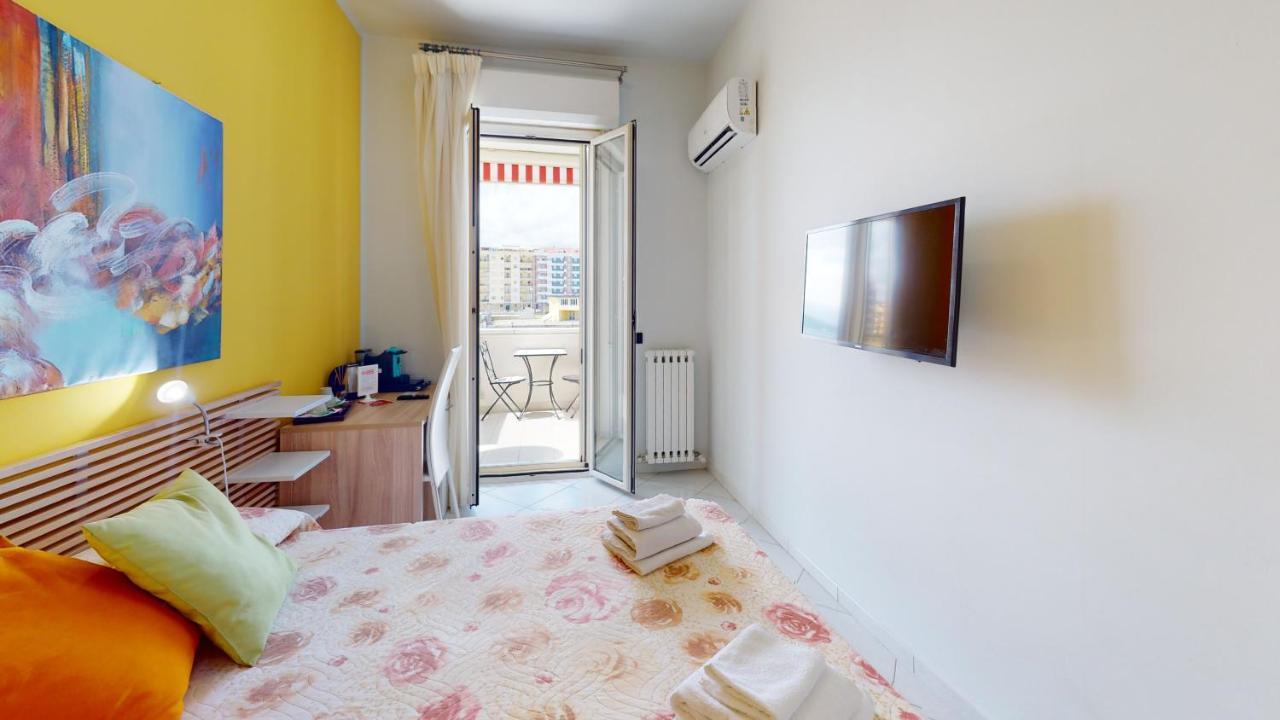 B E B Le Terrazze Sul Mare Bed & Breakfast Catanzaro Dış mekan fotoğraf