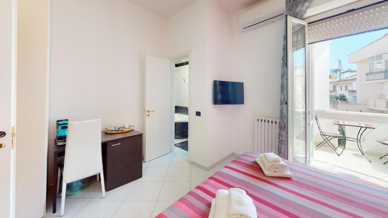 B E B Le Terrazze Sul Mare Bed & Breakfast Catanzaro Dış mekan fotoğraf